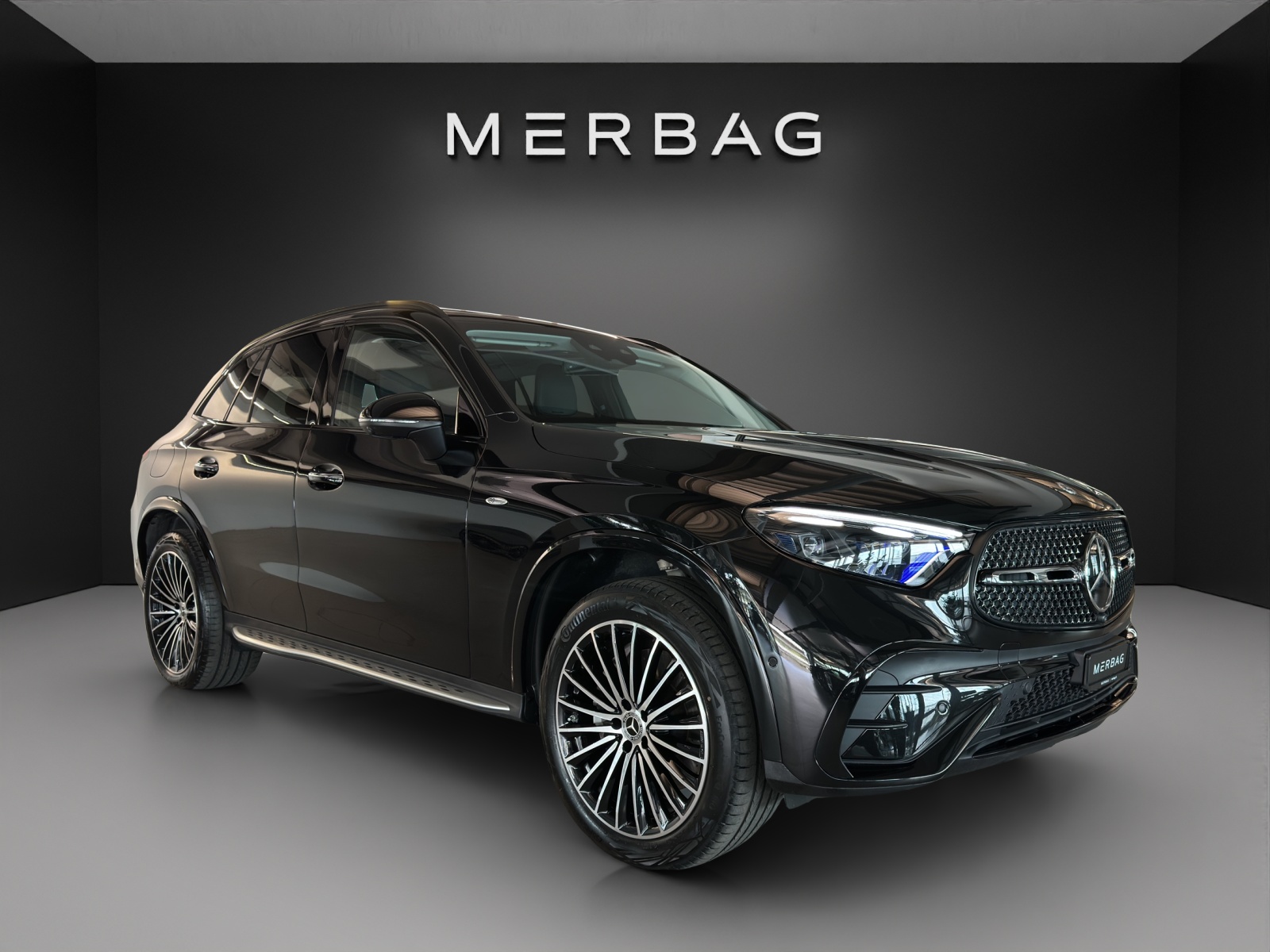 MERCEDES-BENZ GLC 300 e 4M 9G-Tronic-image-0