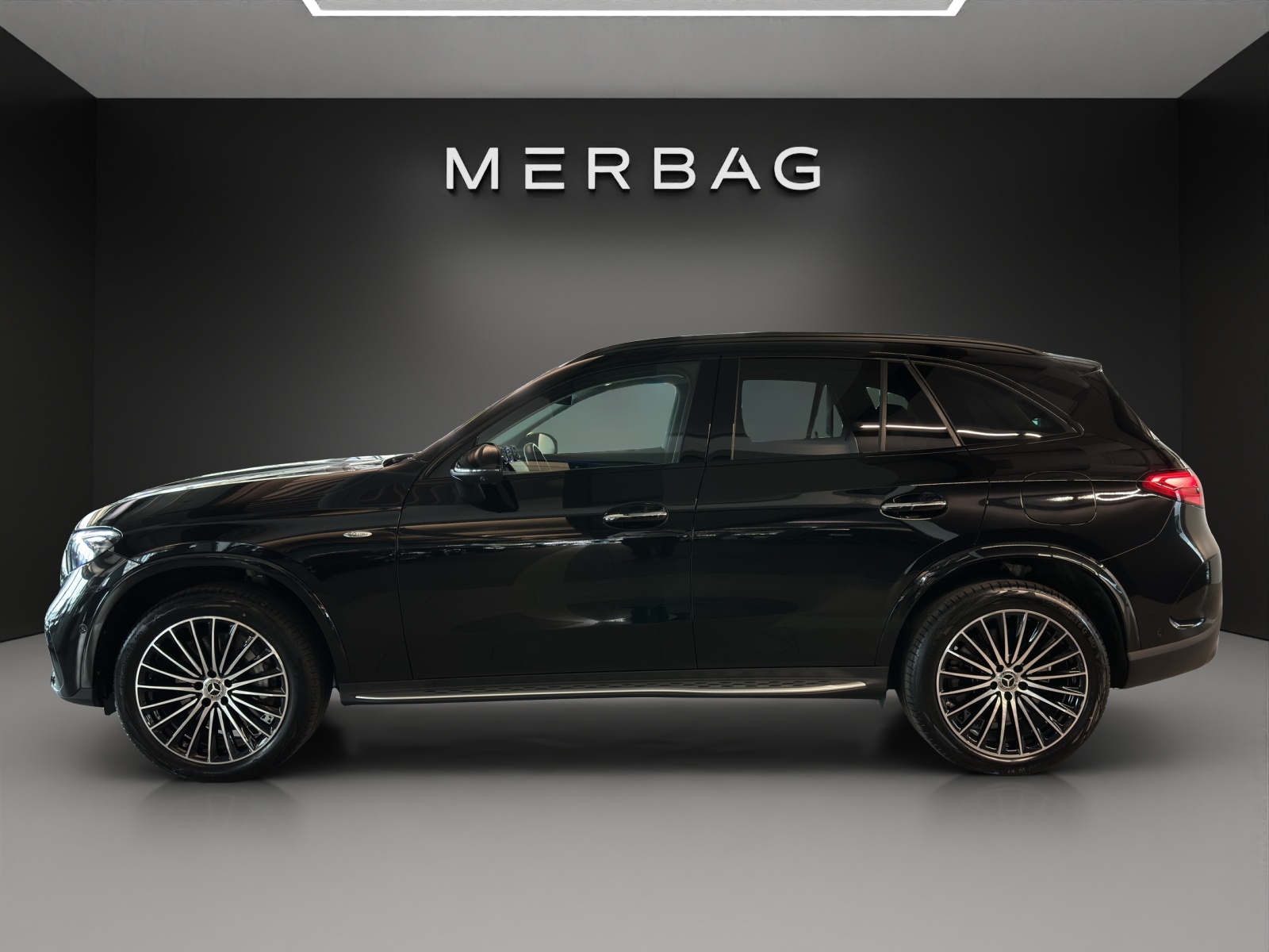 MERCEDES-BENZ GLC 300 e 4M 9G-Tronic-image-2