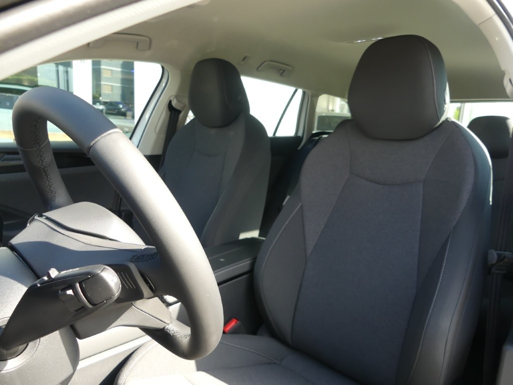 VW Passat Variant 2.0 TDI evo Basis DSG-image-9