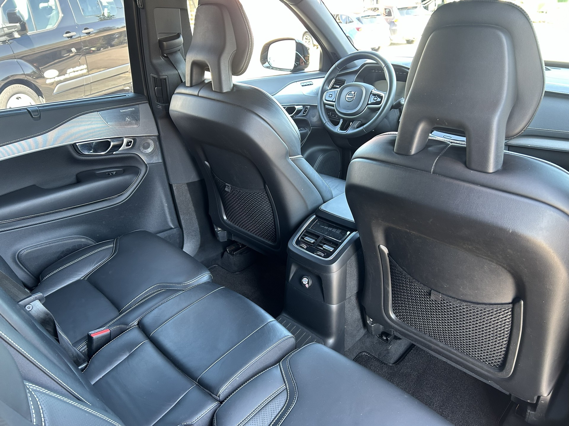 VOLVO XC90 T8 eAWD R-Design Geartronic-image-5