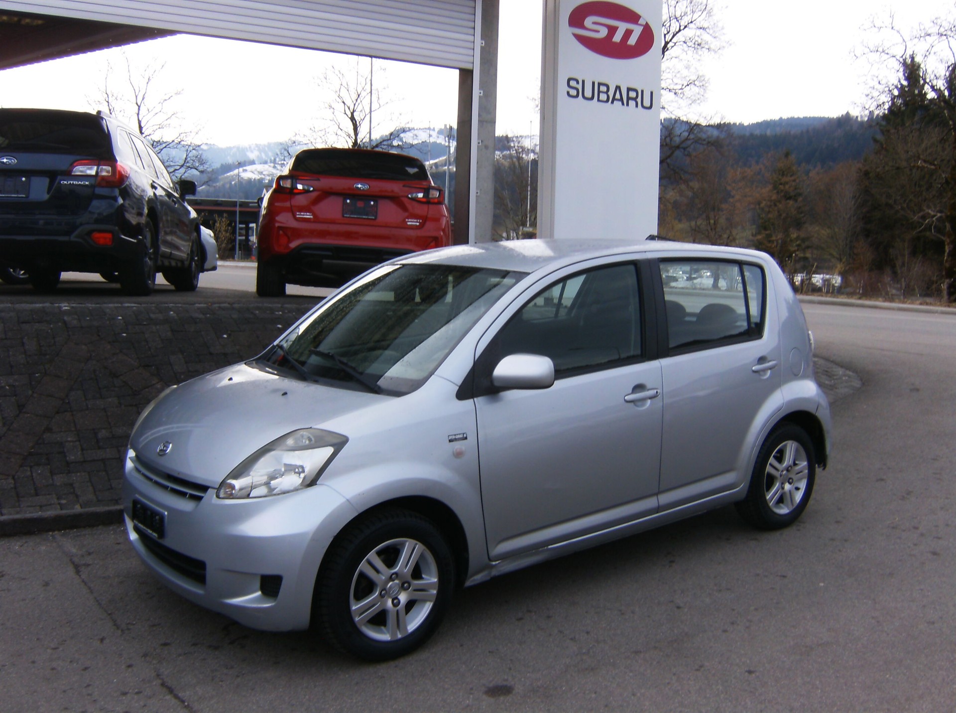 DAIHATSU Sirion 1.3 eco-4WD Automatic-image-0