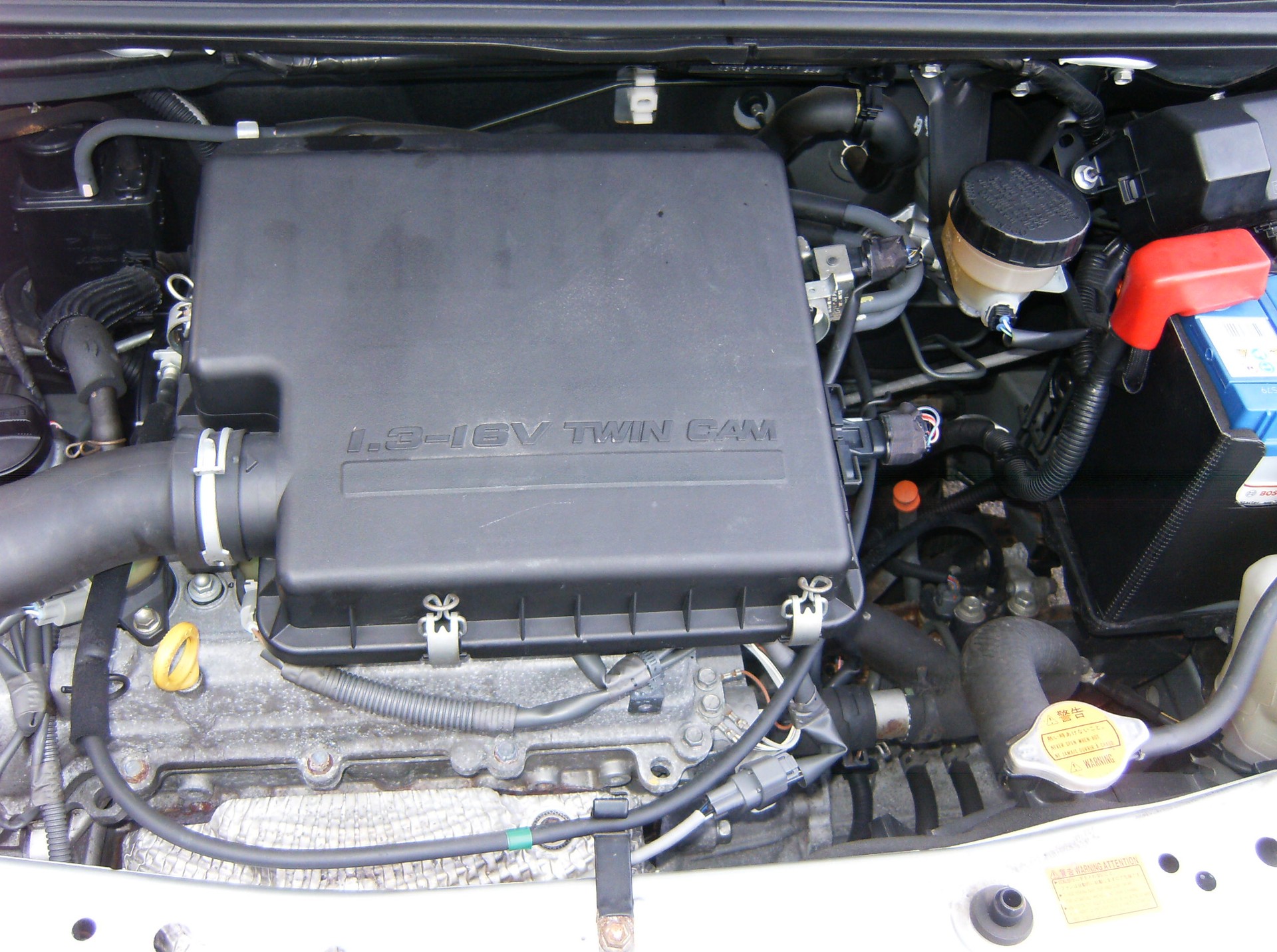 DAIHATSU Sirion 1.3 eco-4WD Automatic-image-6