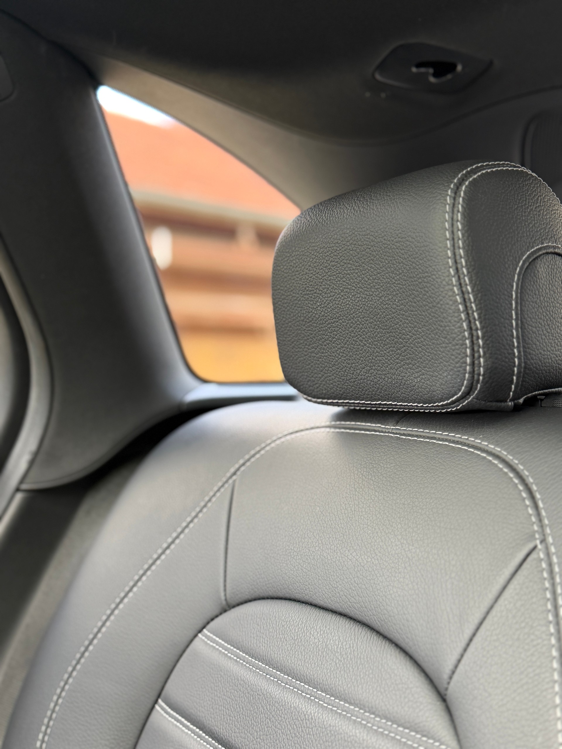 MERCEDES-BENZ GLC 300 d AMG Line 4Matic 9G-Tronic-image-27