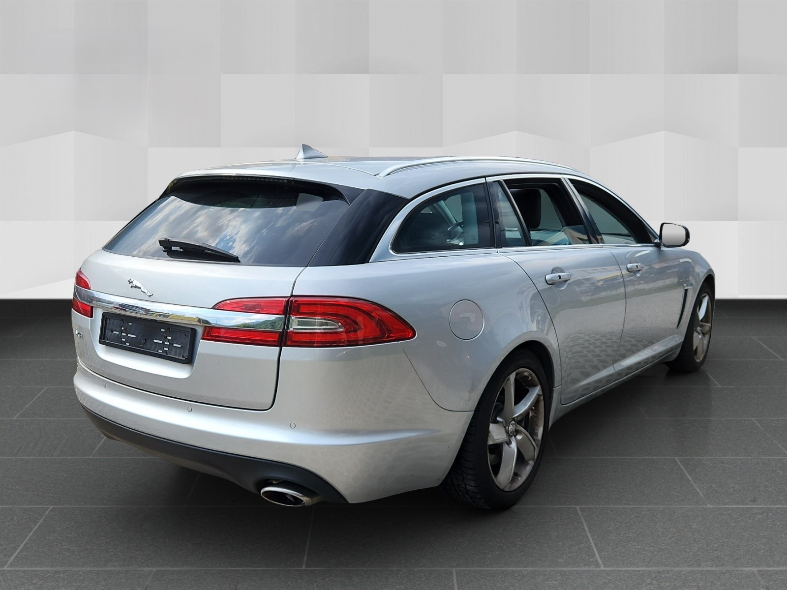 JAGUAR XF Sportbrake 2.2d Luxury-image-4