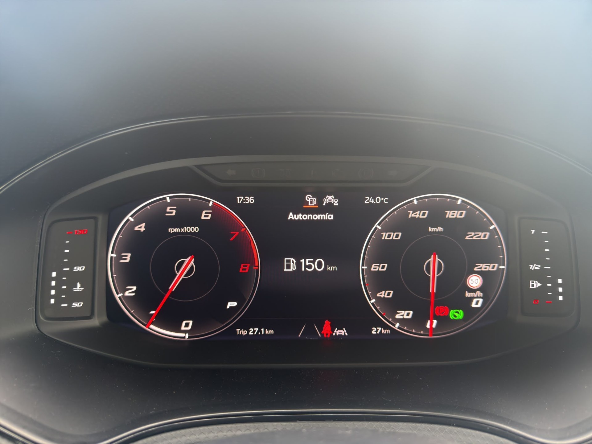 SEAT Arona 1.0 TSI Eco FR DSG-image-10