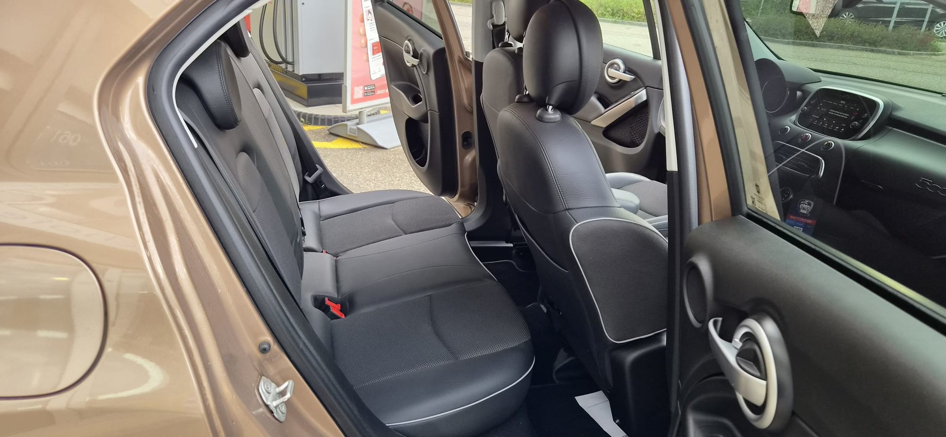 FIAT 500X 1.4T Cross 4x4 Automatic-image-9