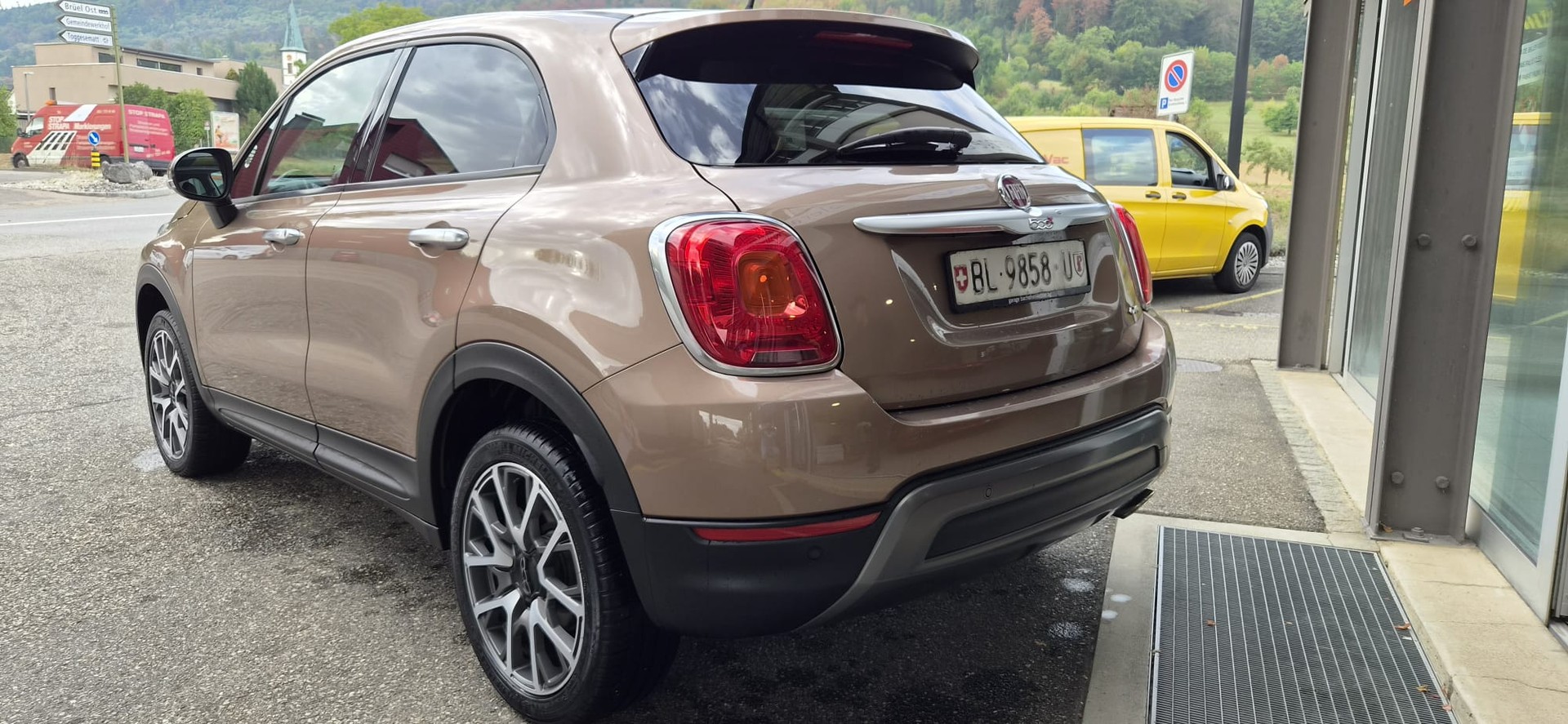 FIAT 500X 1.4T Cross 4x4 Automatic-image-4