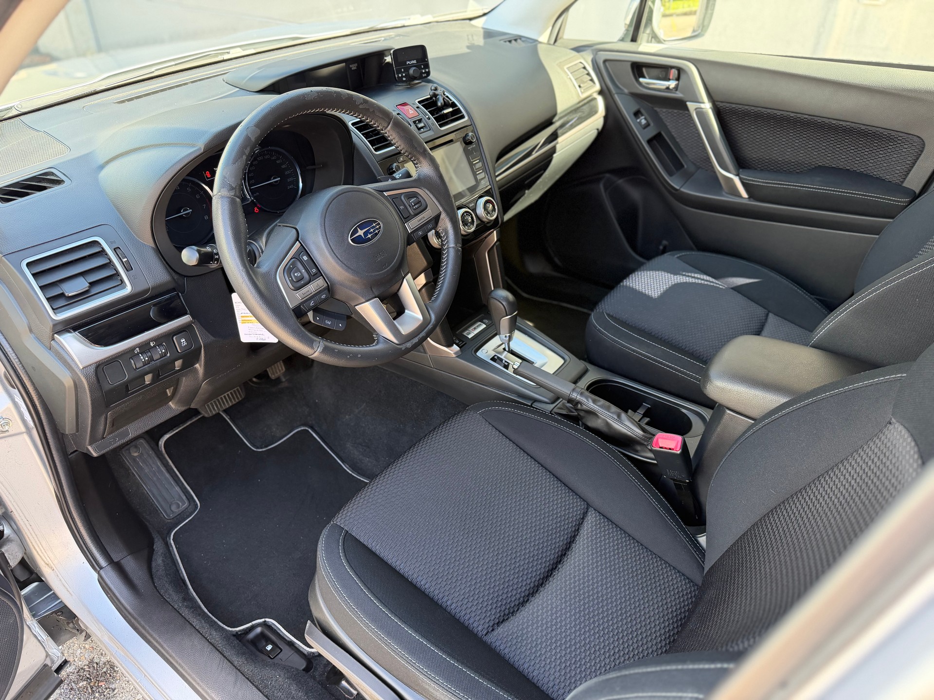 SUBARU Forester 2.0i Swiss Lineartronic-image-8