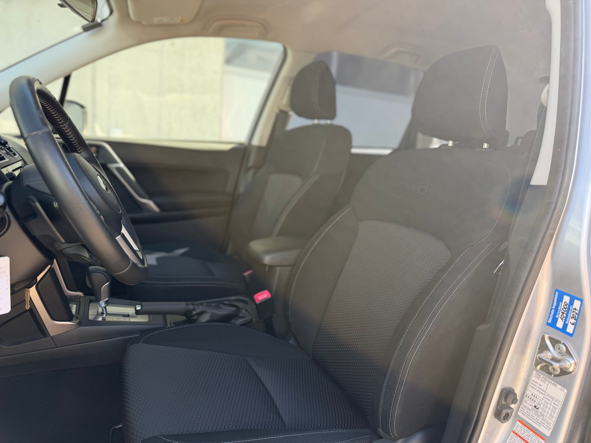 SUBARU Forester 2.0i Swiss Lineartronic-image-9