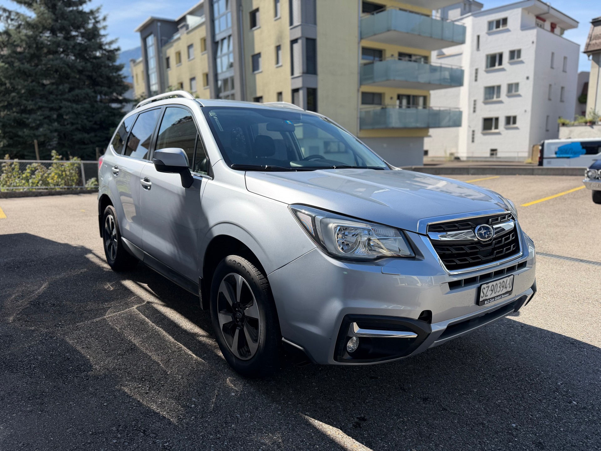 SUBARU Forester 2.0i Swiss Lineartronic-image-2