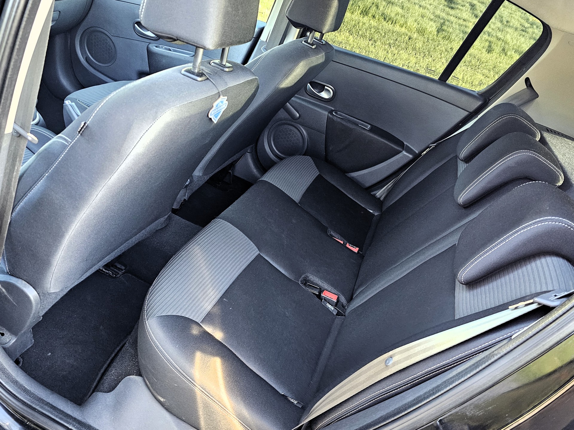 RENAULT Clio 1.2 16V Collection-image-12
