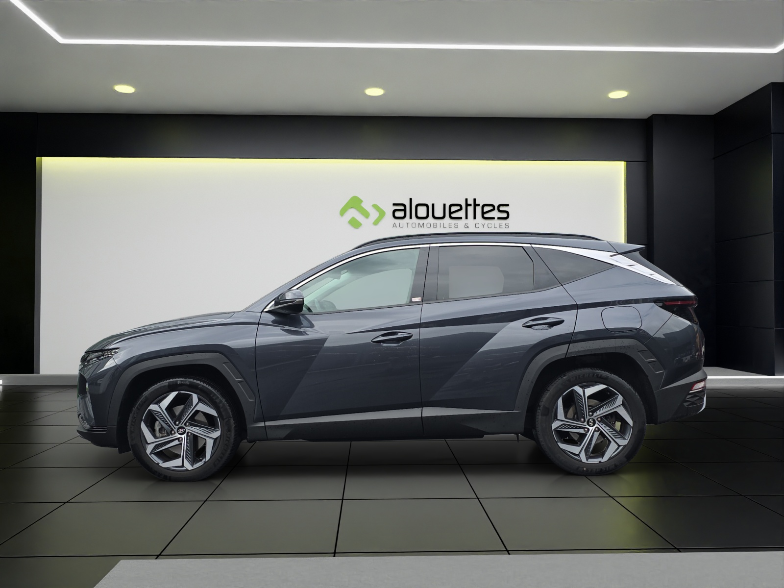 HYUNDAI Tucson 1.6 TGDI HEV Amplia 4WD-image-1