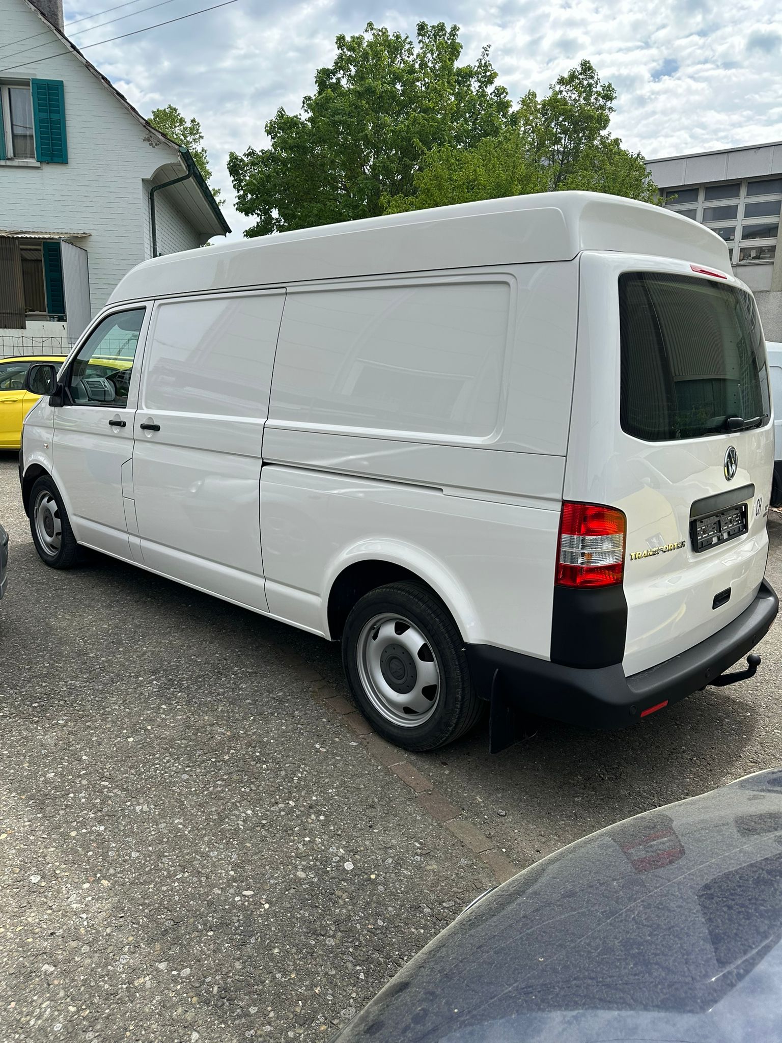 VW 2.0 TDI 180 DSG 4m-image-2