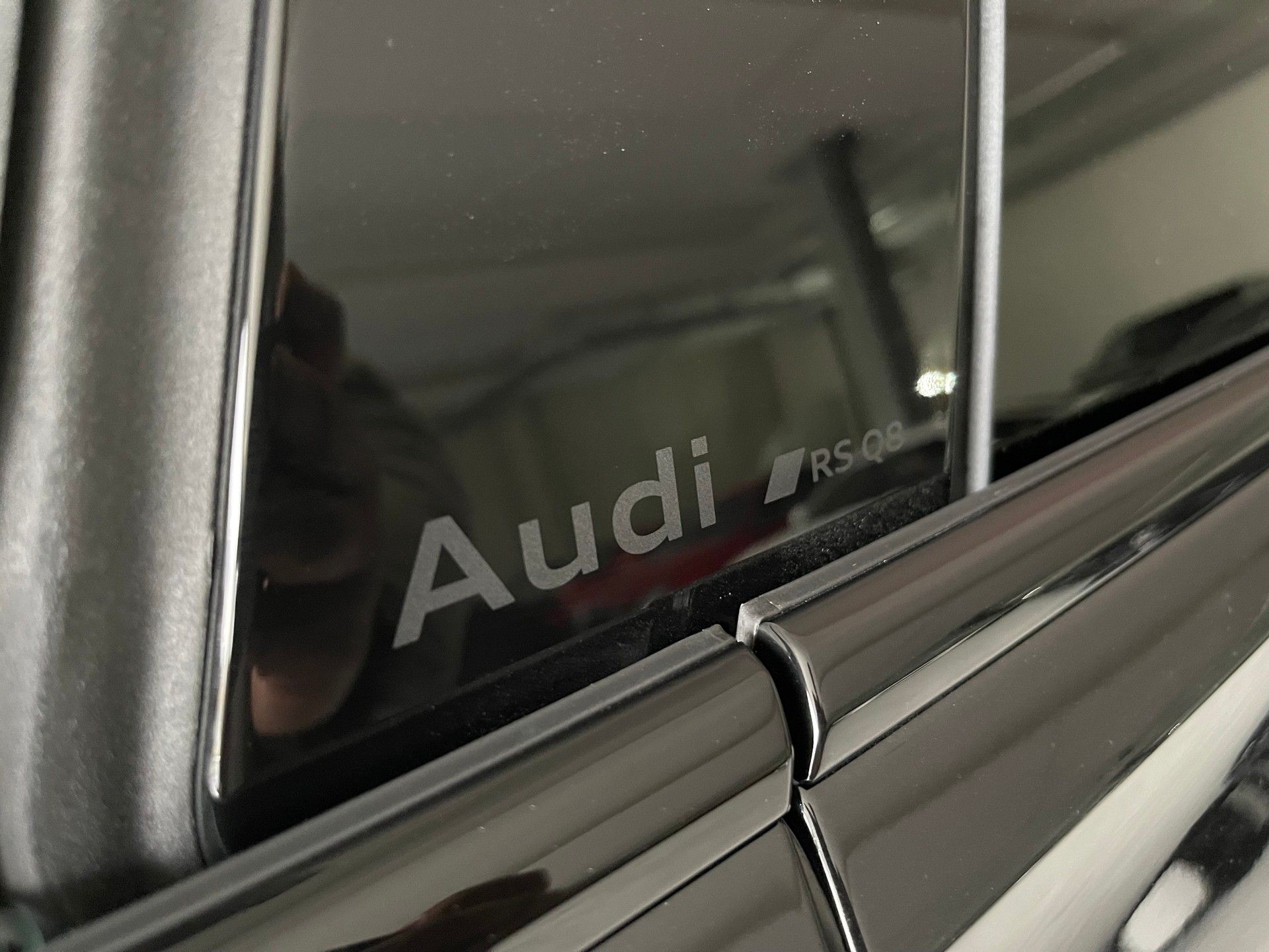 AUDI RSQ8 quattro Vollausstattung + ABT 720 PS / 920 NM - Faceliftmodell-image-2