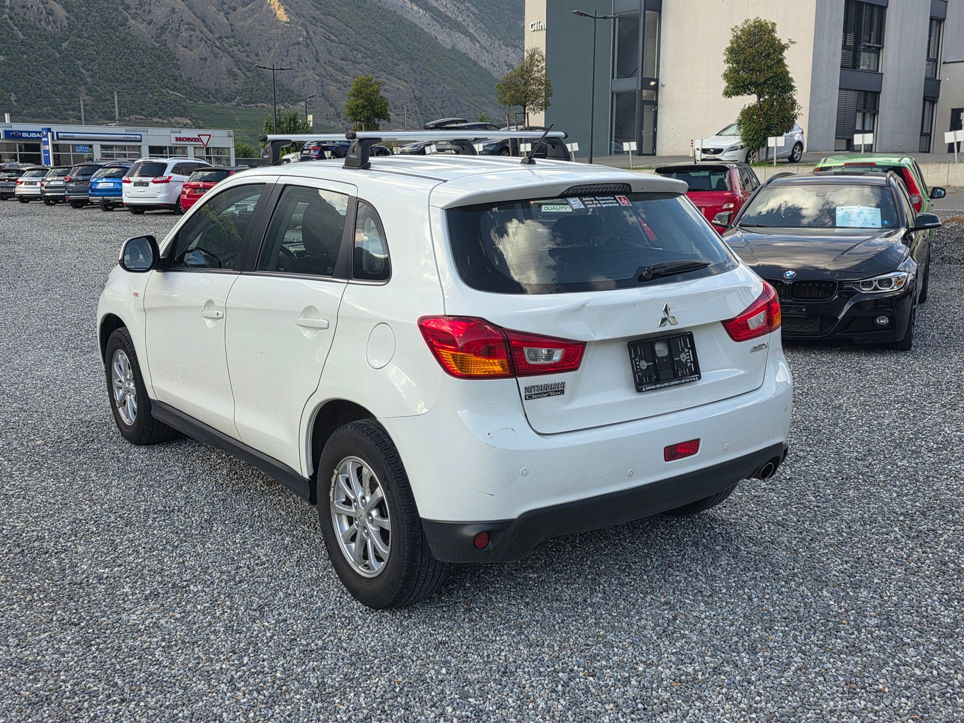 MITSUBISHI ASX 1.8 DID Invite 4WD-image-2
