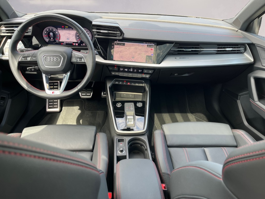 AUDI A3 Sportback 35 TFSI S line Attraction S-tronic-image-11