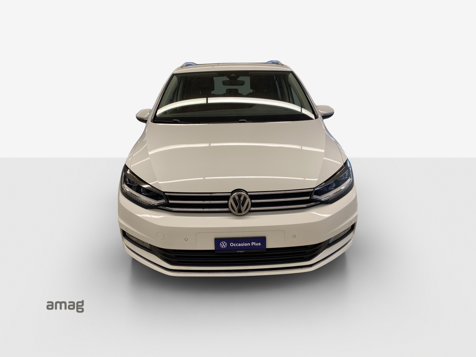 VW Touran Highline BlueMotion Technology-image-6