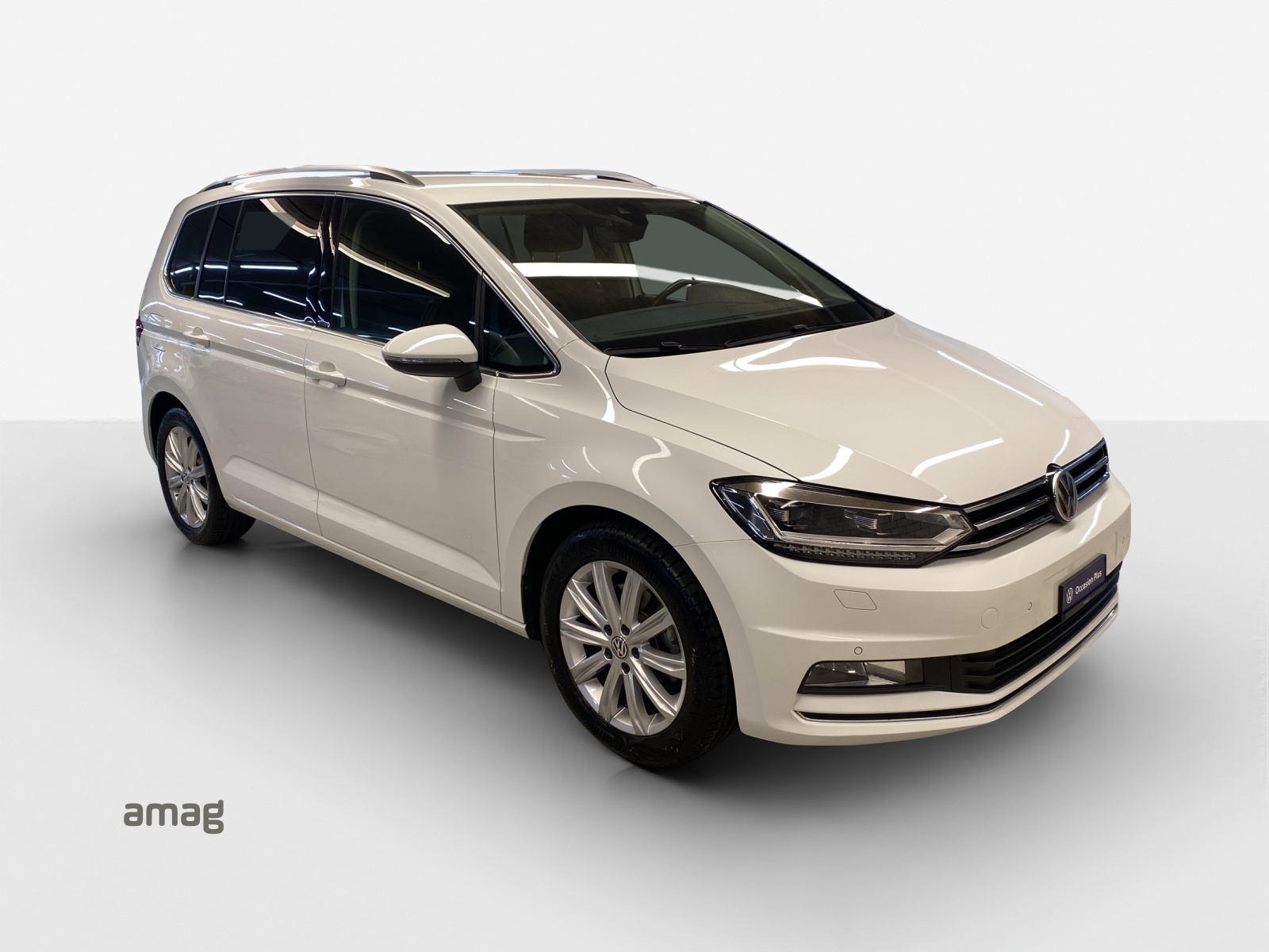 VW Touran Highline BlueMotion Technology-image-5