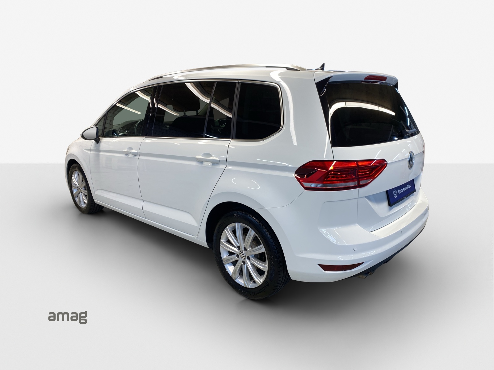 VW Touran Highline BlueMotion Technology-showroom-element-2
