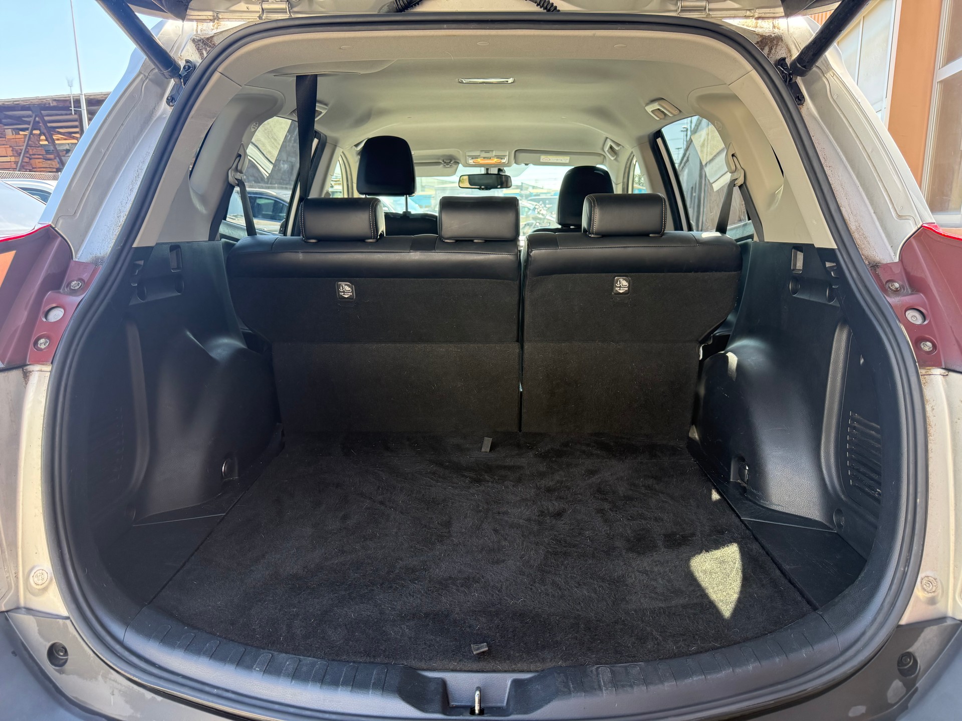 TOYOTA RAV-4 2.2D-4D Sol Premium-image-9