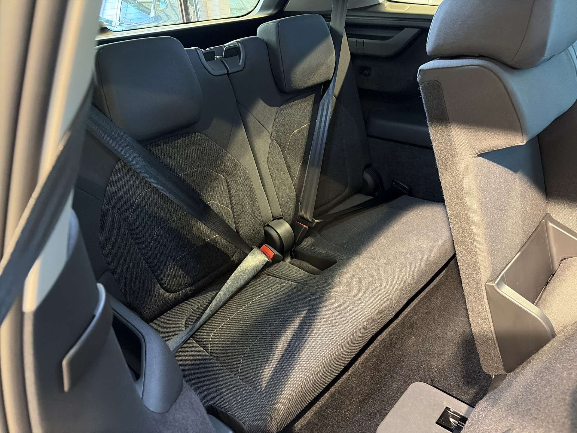 SKODA Kodiaq 2.0 TDi Selection 4x4 7-Plätzer DSG-Automat-image-5