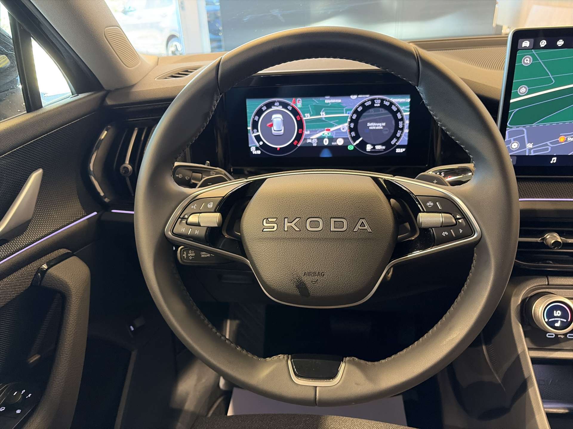SKODA Kodiaq 2.0 TDi Selection 4x4 7-Plätzer DSG-Automat-image-14