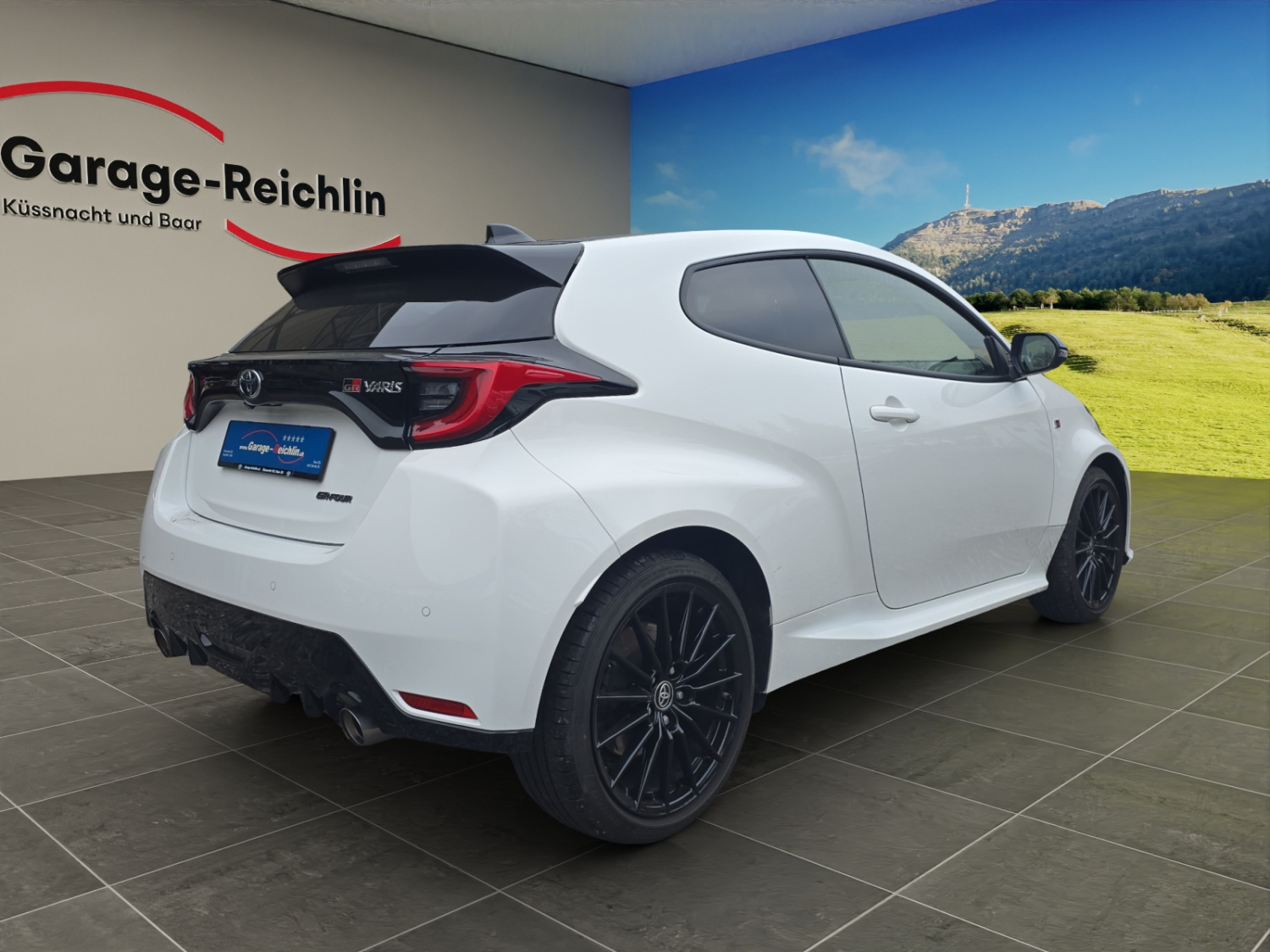 TOYOTA GR Yaris 1.6 Turbo Sport 4x4-image-4