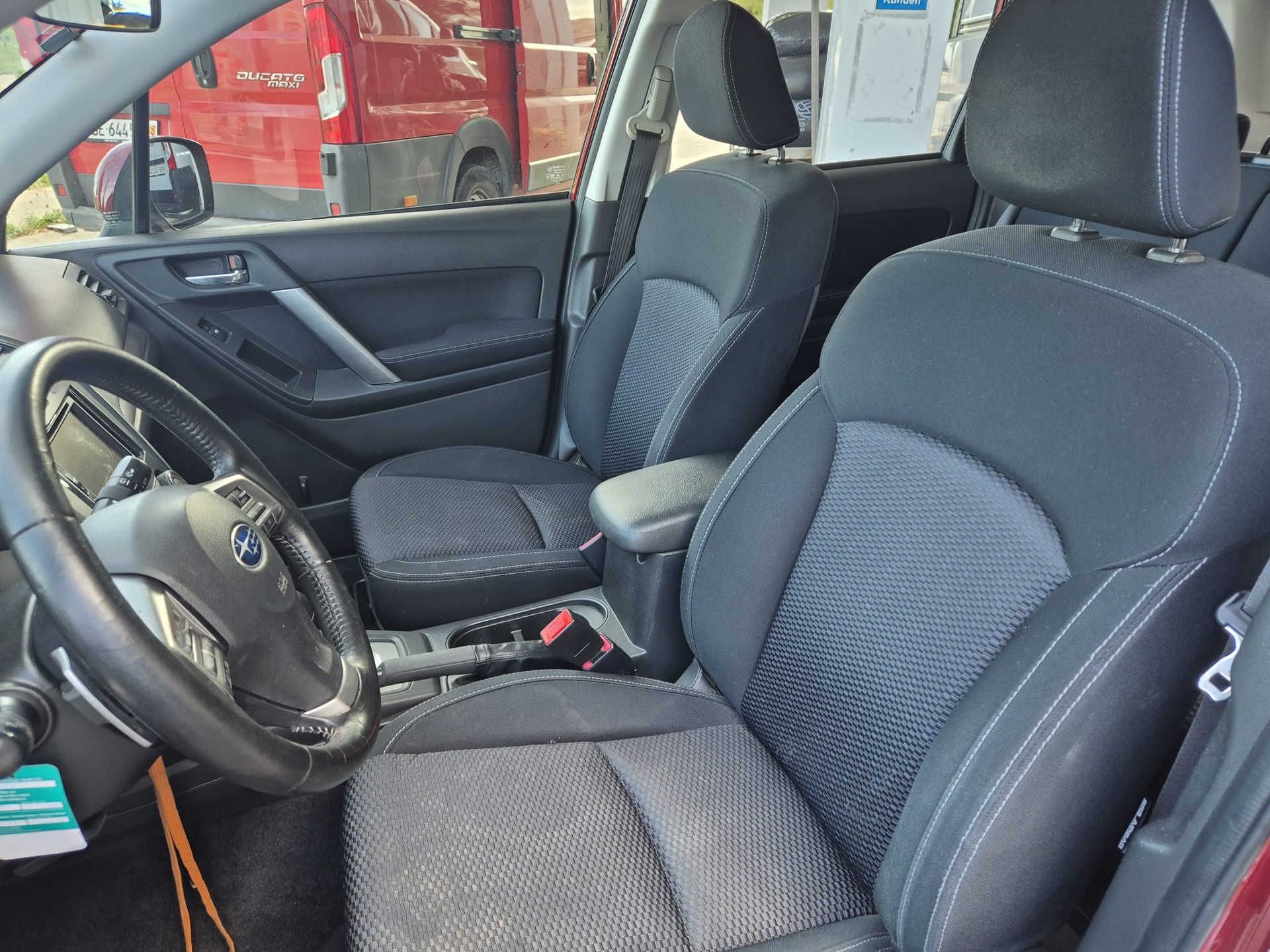 SUBARU Forester 2.0i Swiss Lineartronic-image-11