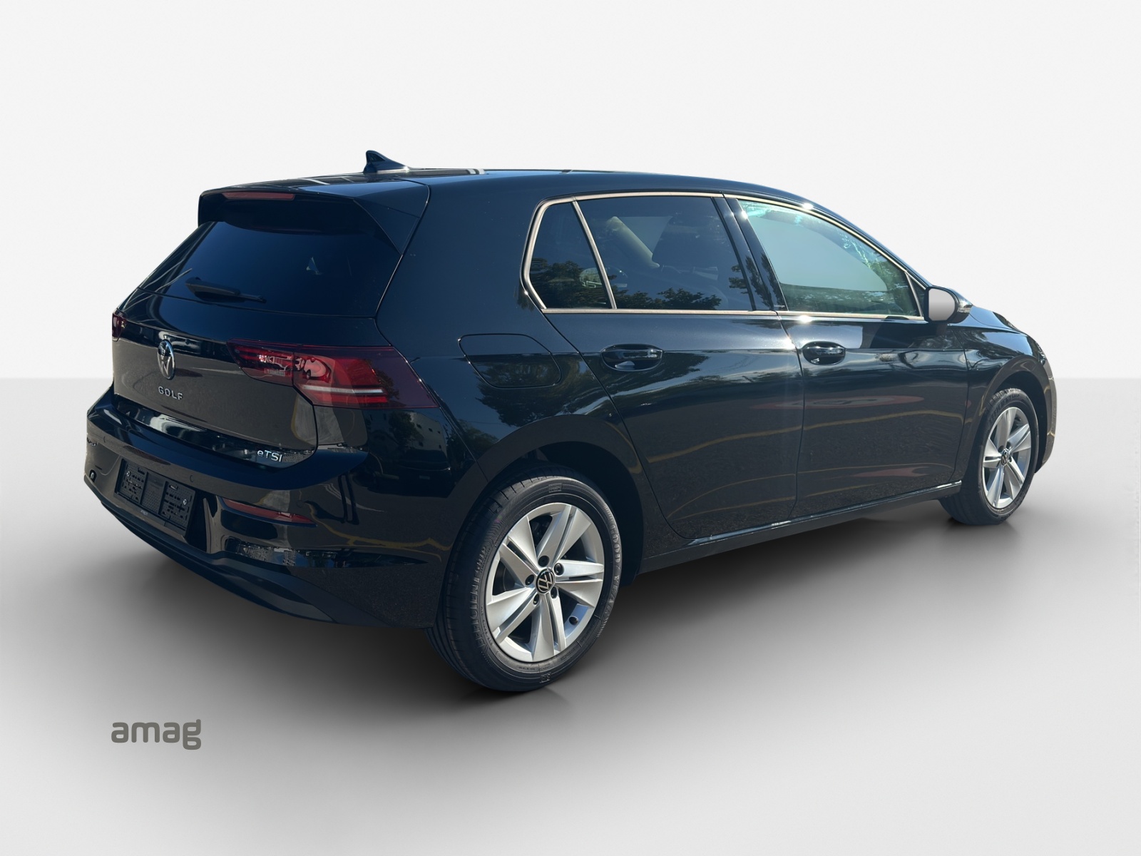 VW Golf 1.5 e TSI mHEV Value DSG-image-4