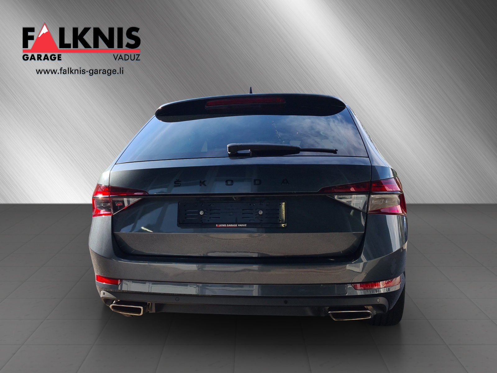 SKODA Superb Combi 2.0 TSI SportLine 4x4 DSG-image-4