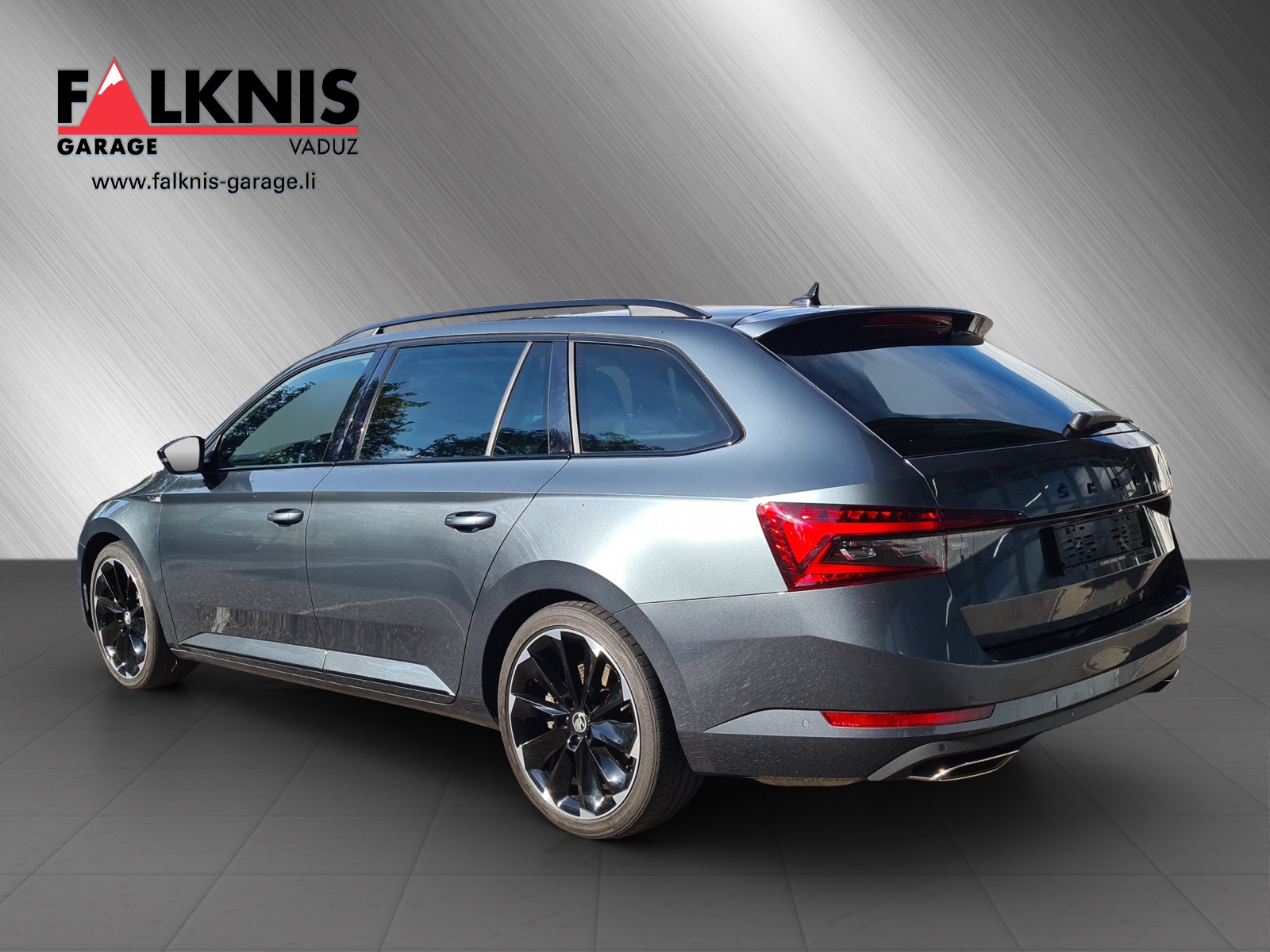 SKODA Superb Combi 2.0 TSI SportLine 4x4 DSG-image-3