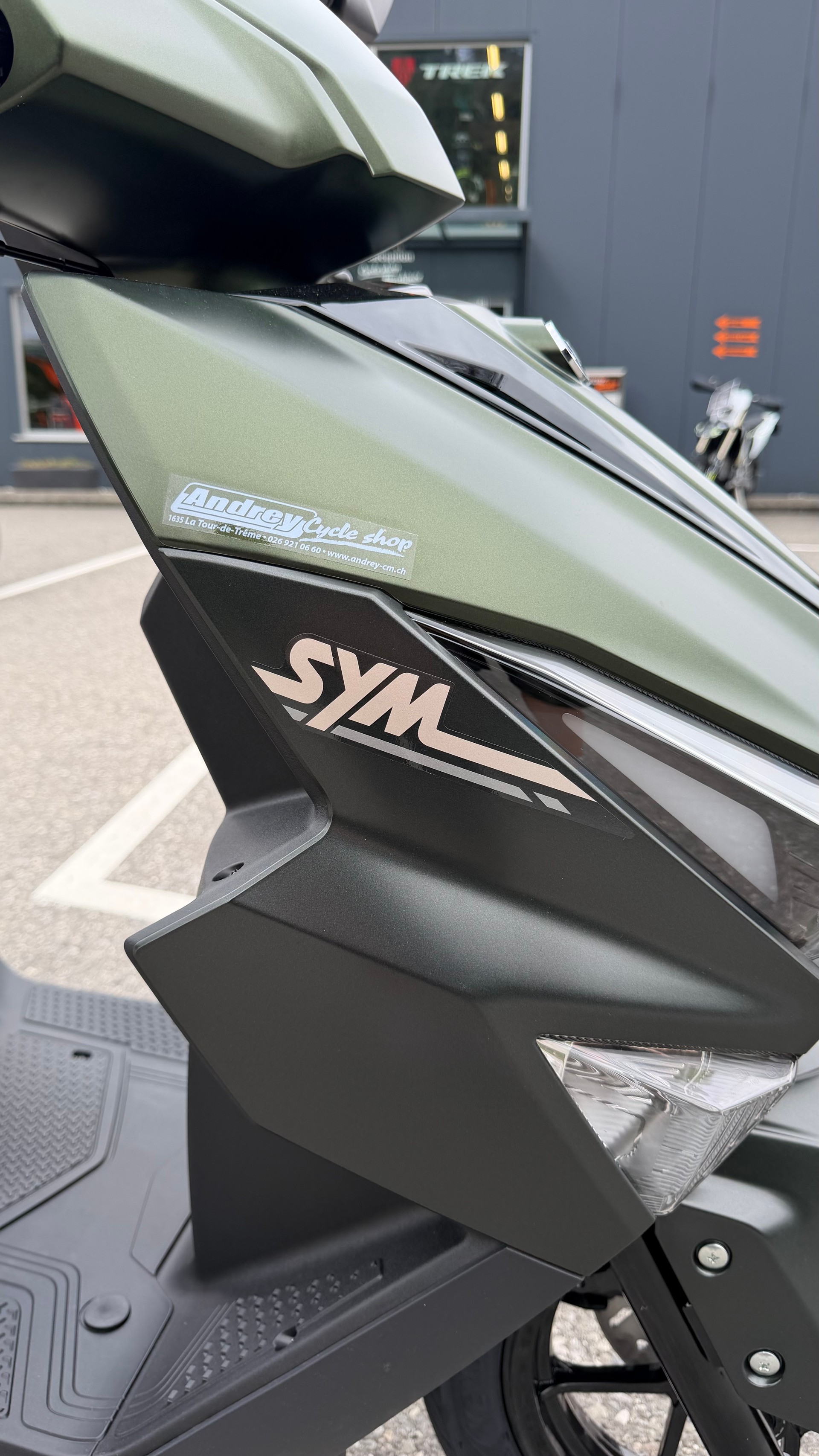 SYM ECHS 125-showroom-element-3