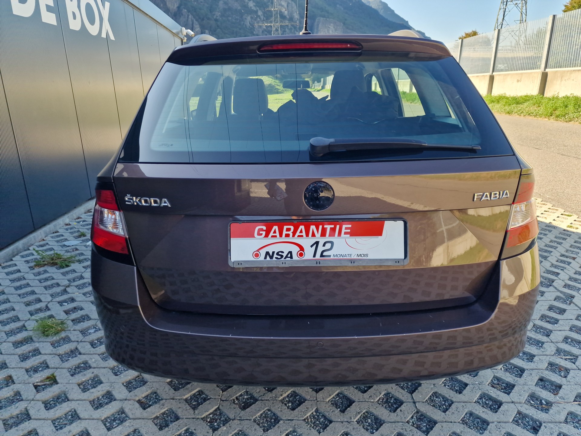 SKODA Fabia 1.2 TSI Ambition-image-5