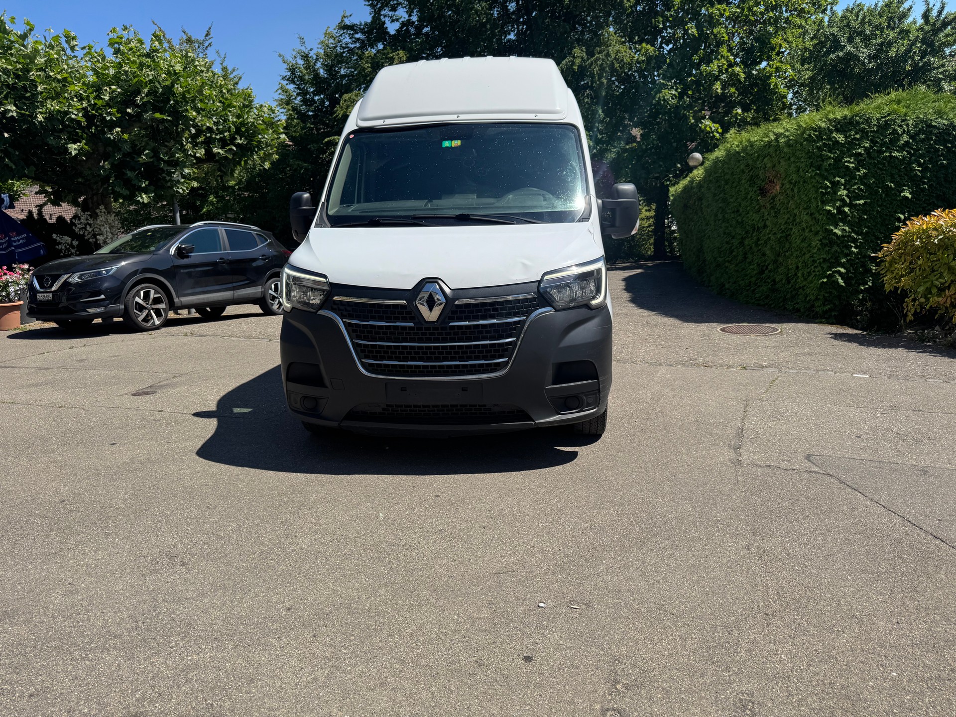 RENAULT Master T35 ENERGY 2.3dCi 150 L2H2-image-0