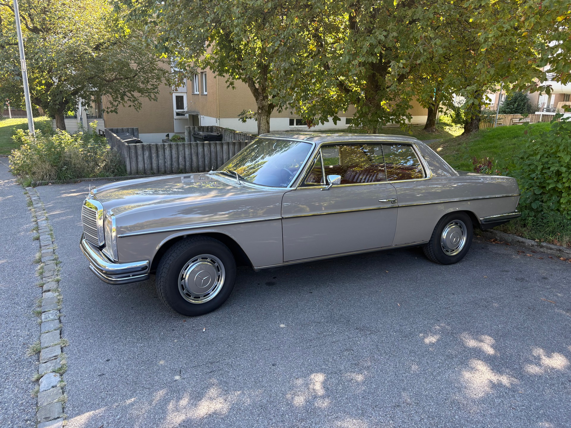 MERCEDES-BENZ CE-image-3