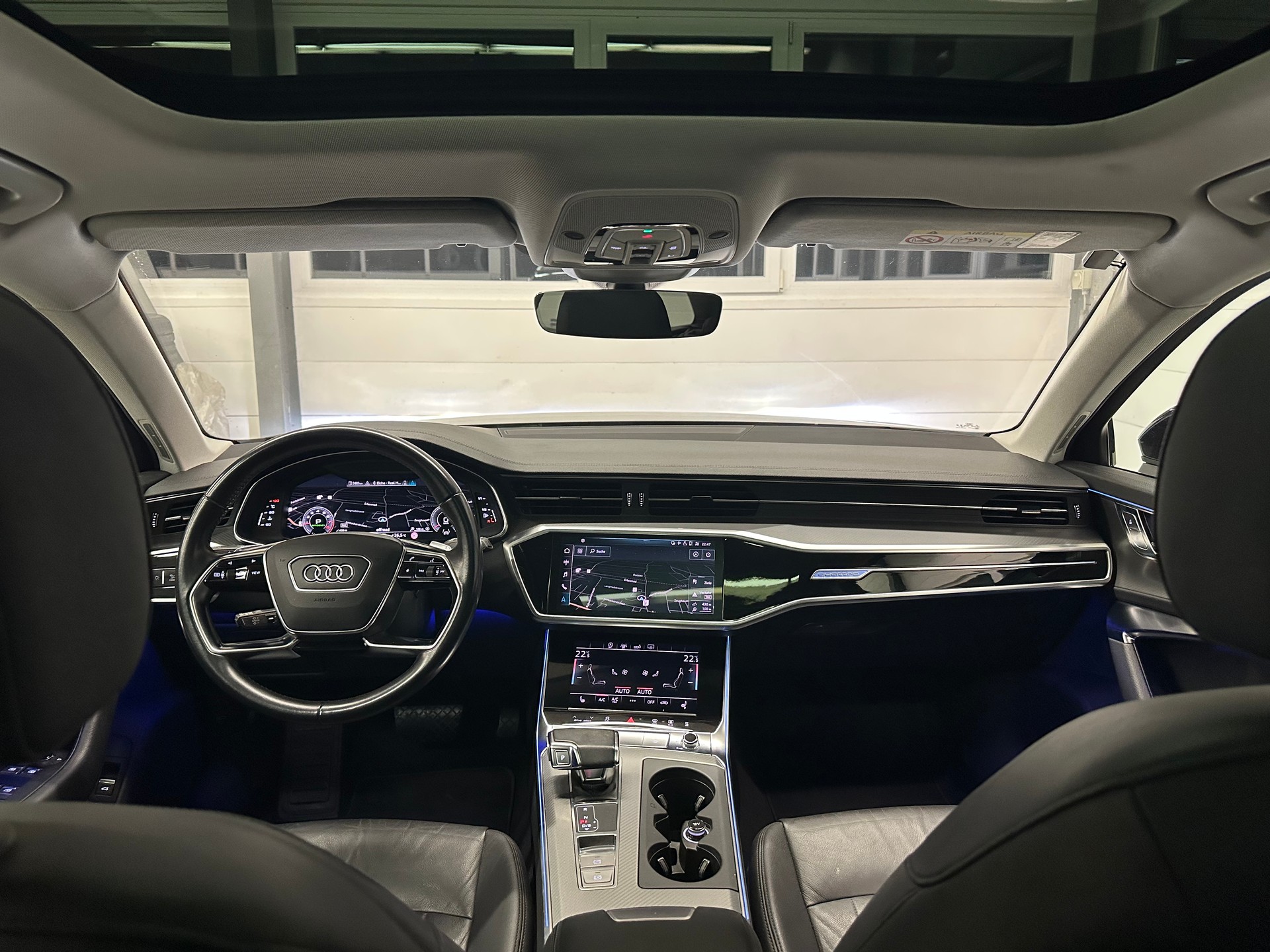 AUDI A6 Avant 45 TFSI Design quattro S-tronic-image-3