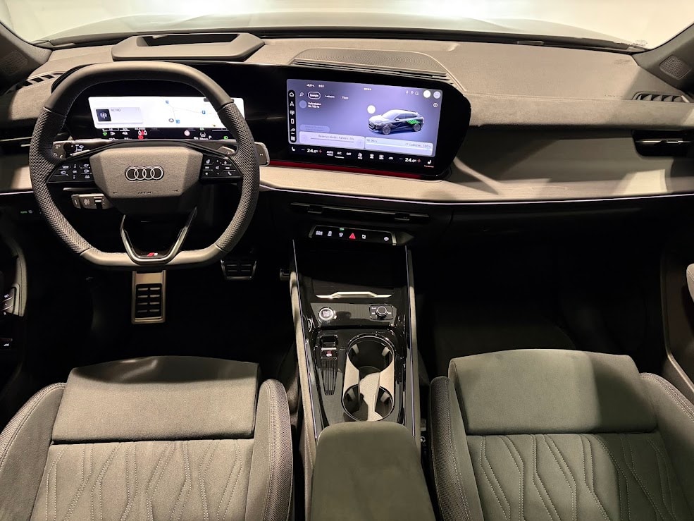 AUDI Q3 Sportback e-hybrid 200 kW S tronig-image-10