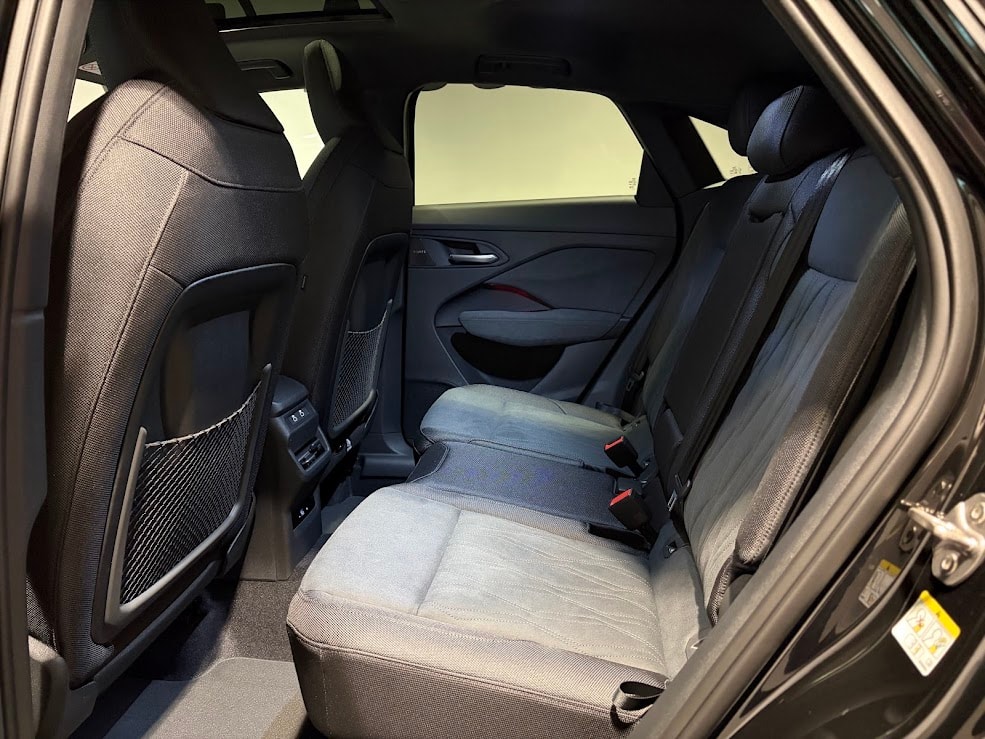 AUDI Q3 Sportback e-hybrid 200 kW S tronig-image-4
