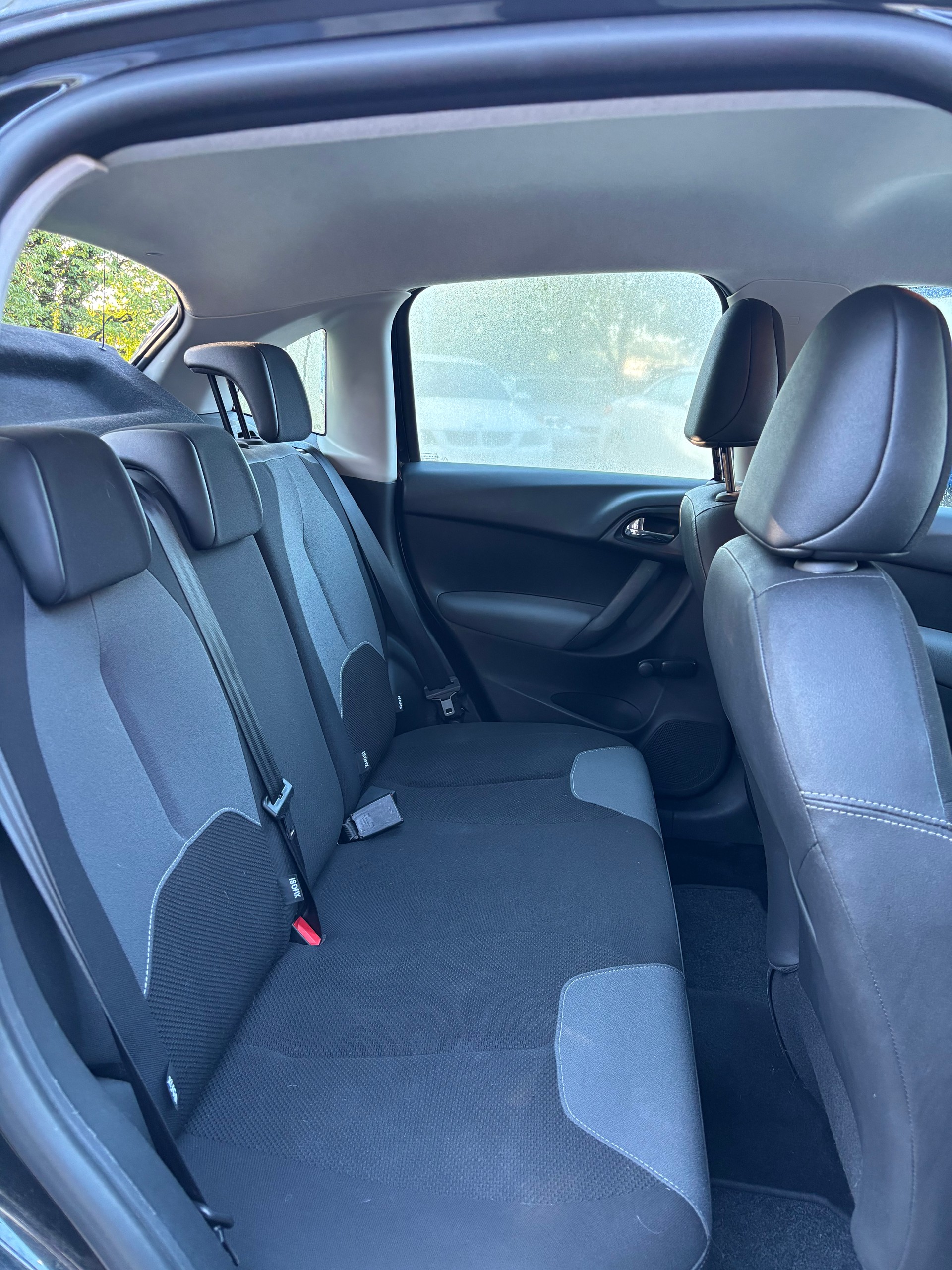 CITROEN C3 1.4i Attraction-image-11