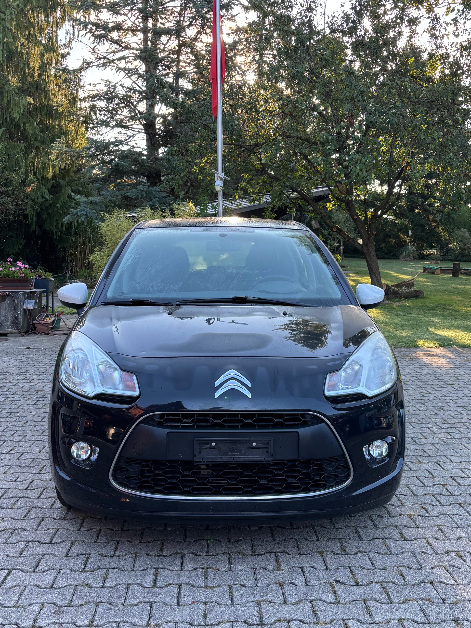 CITROEN C3 1.4i Attraction-image-2