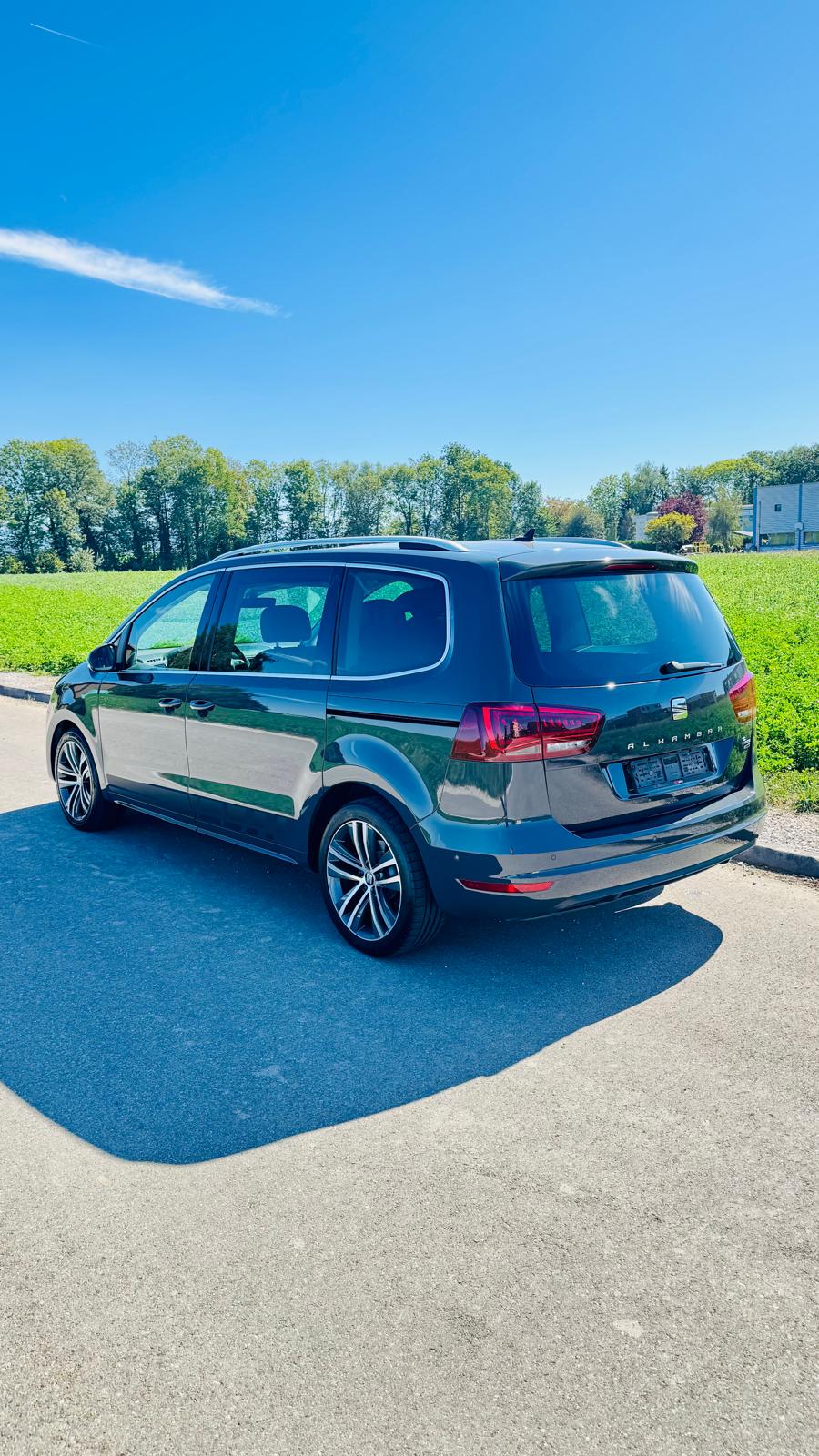 SEAT Alhambra 2.0 TDI 4Drive SWISS FR-image-2