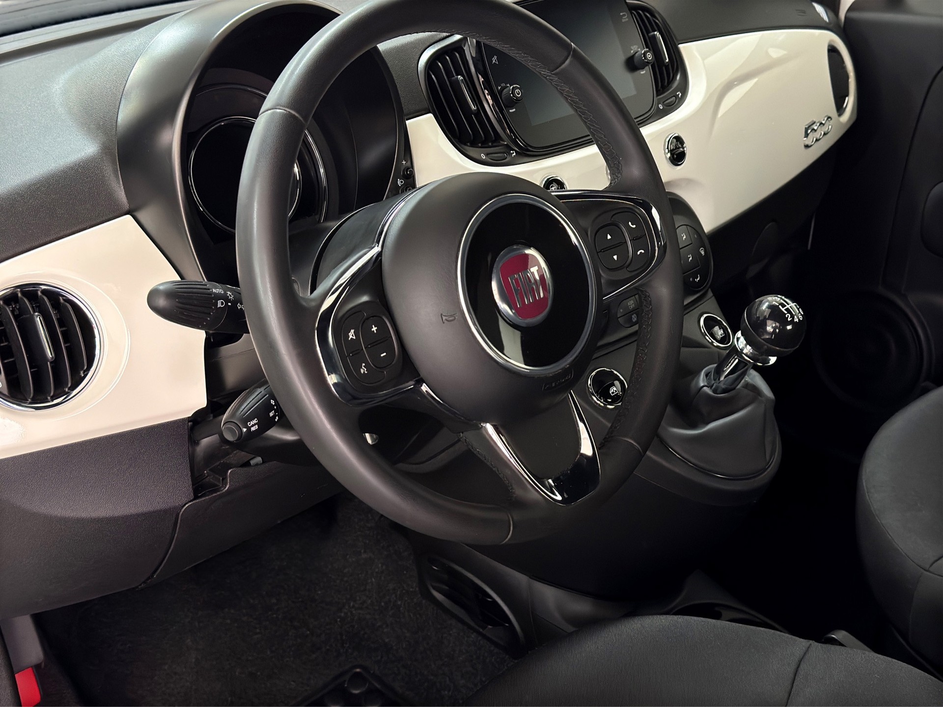 FIAT 500 1.0 N3 MildHybrid Lounge "Navi-PDC"-image-10
