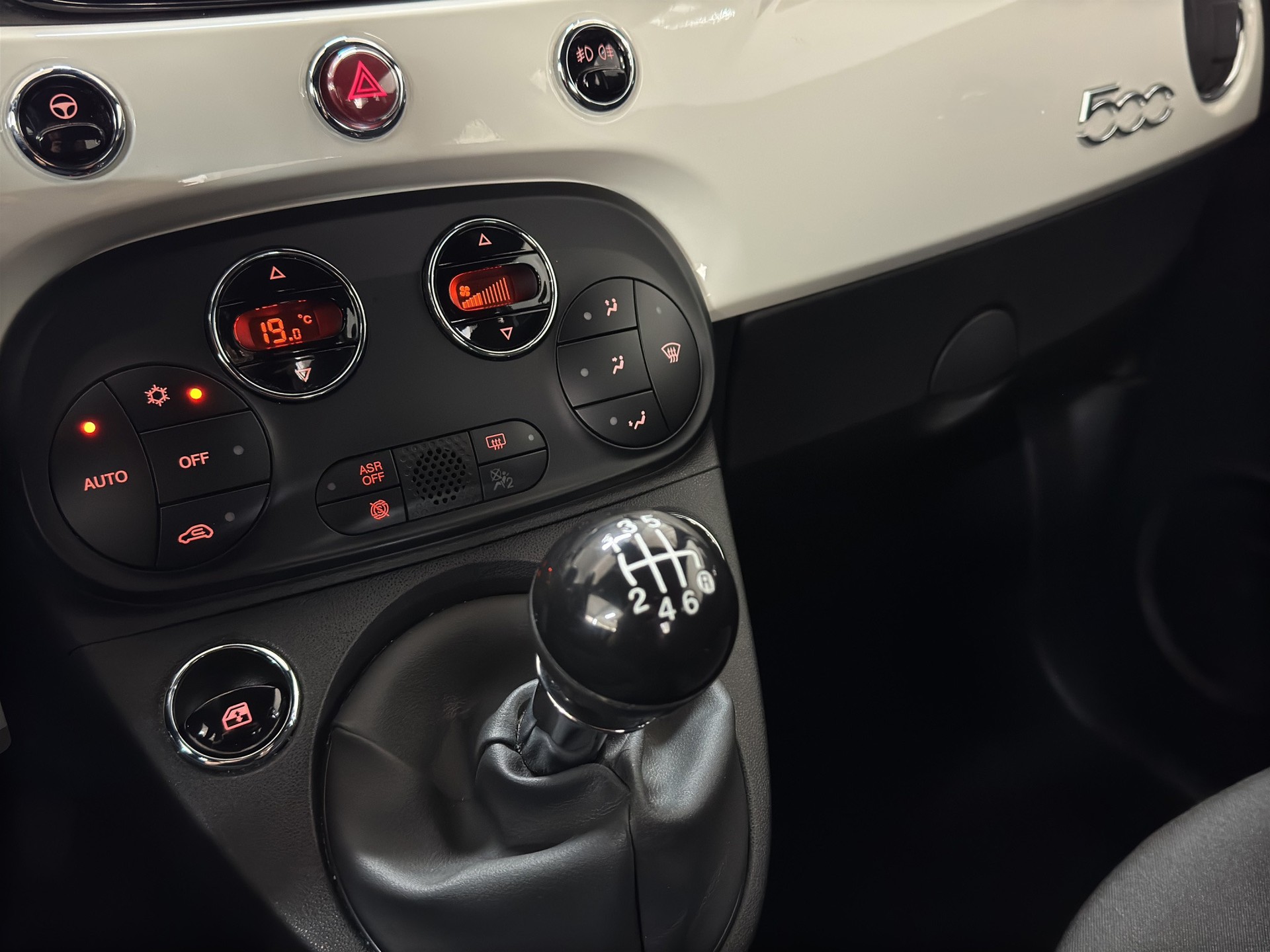 FIAT 500 1.0 N3 MildHybrid Lounge "Navi-PDC"-image-15