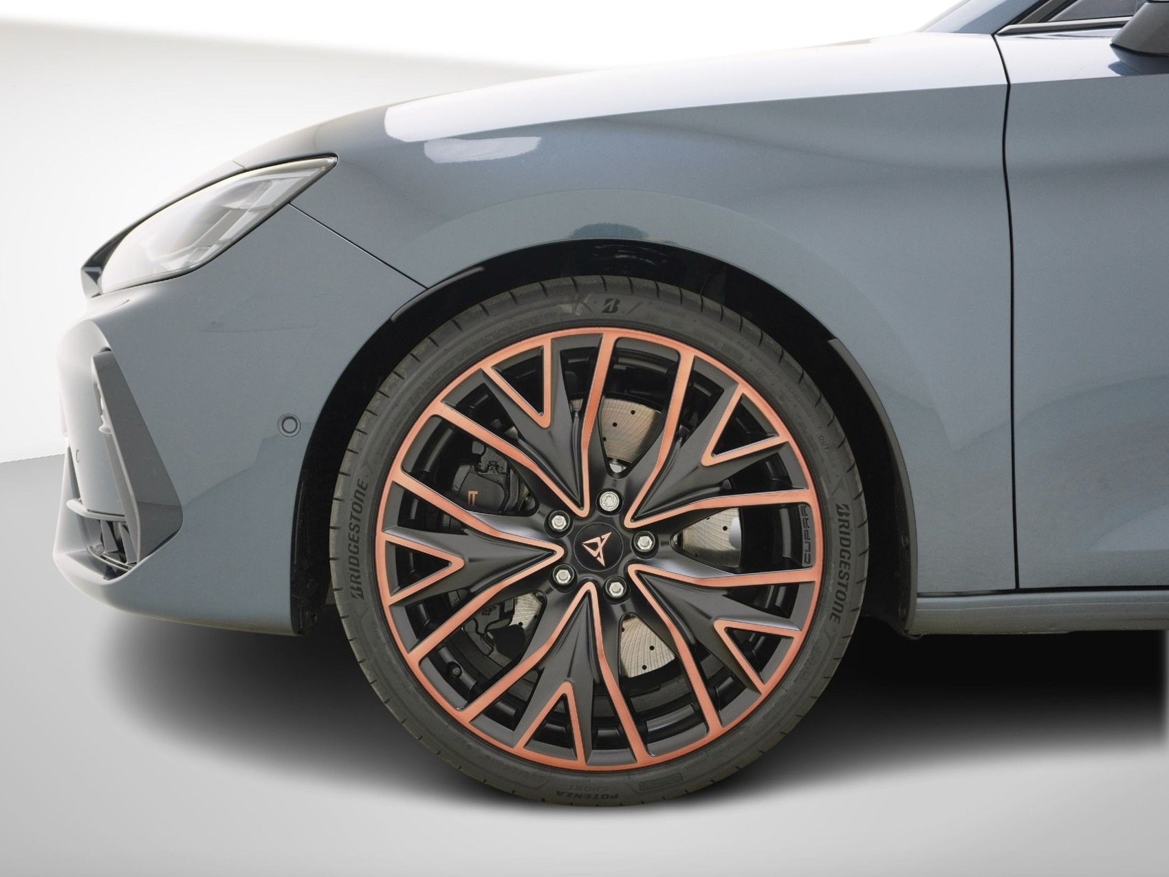 CUPRA Leon ST 2.0 TSI VZ 4Drive DSG-image-10