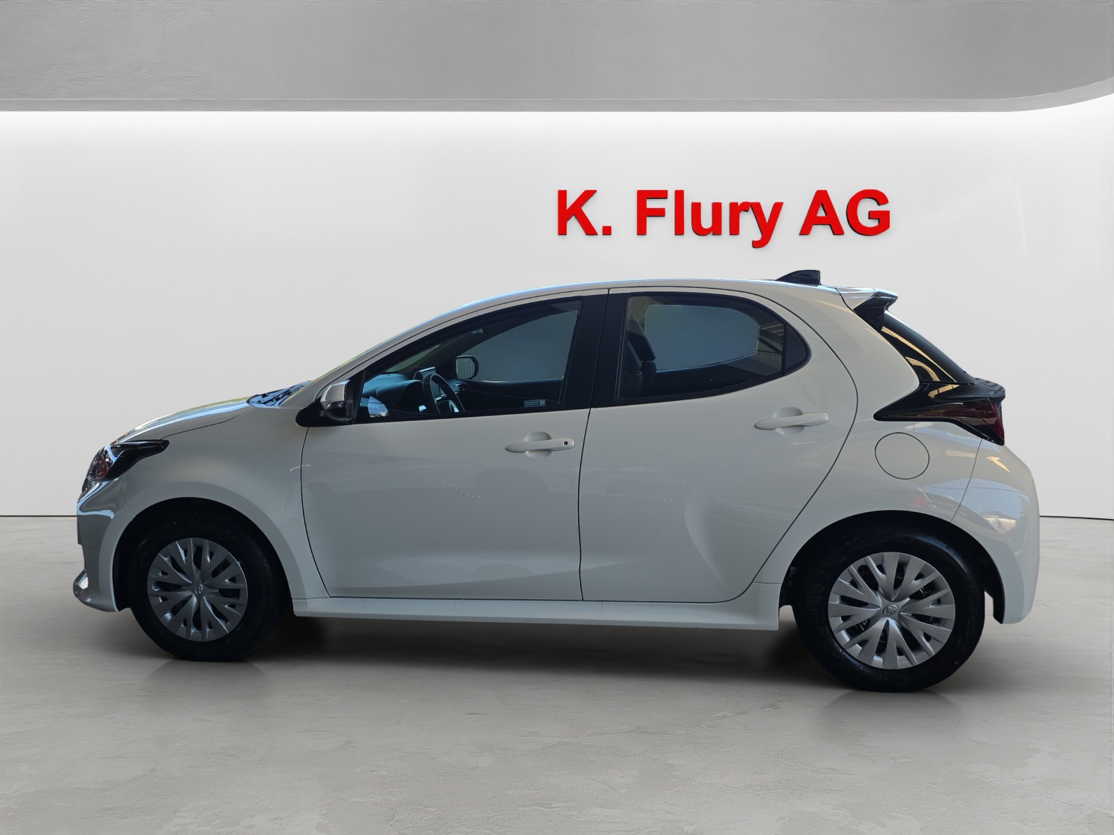 TOYOTA Yaris 1.5 VVT-i HSD Comfort-image-1