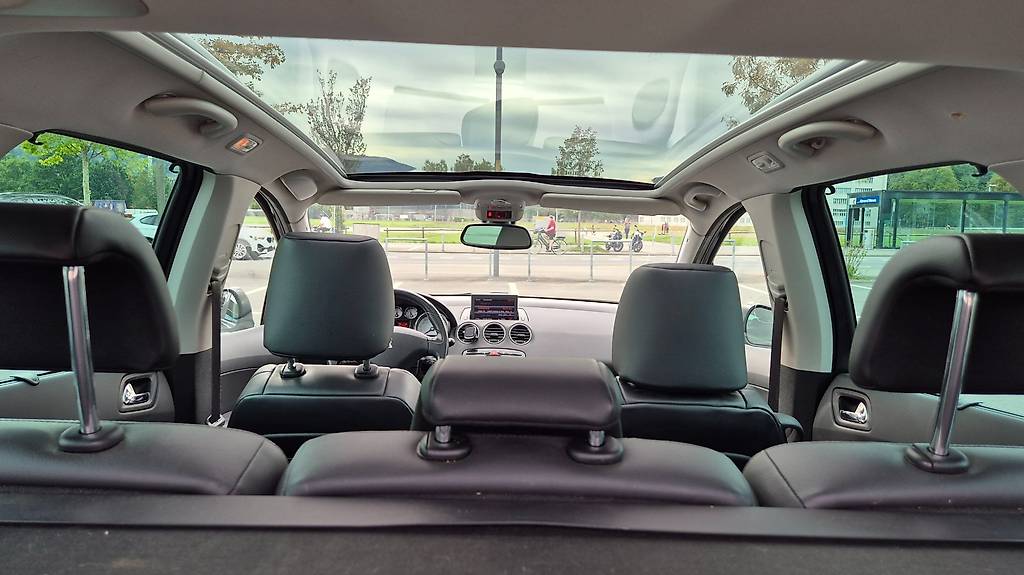 PEUGEOT 308 SW 2.0 HDI Business Automatic-image-3