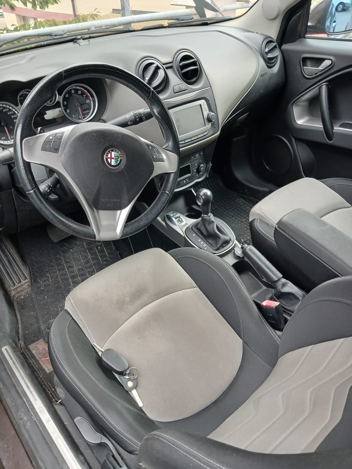 ALFA ROMEO MiTo 1.4 TB Distinctive TCT-image-3