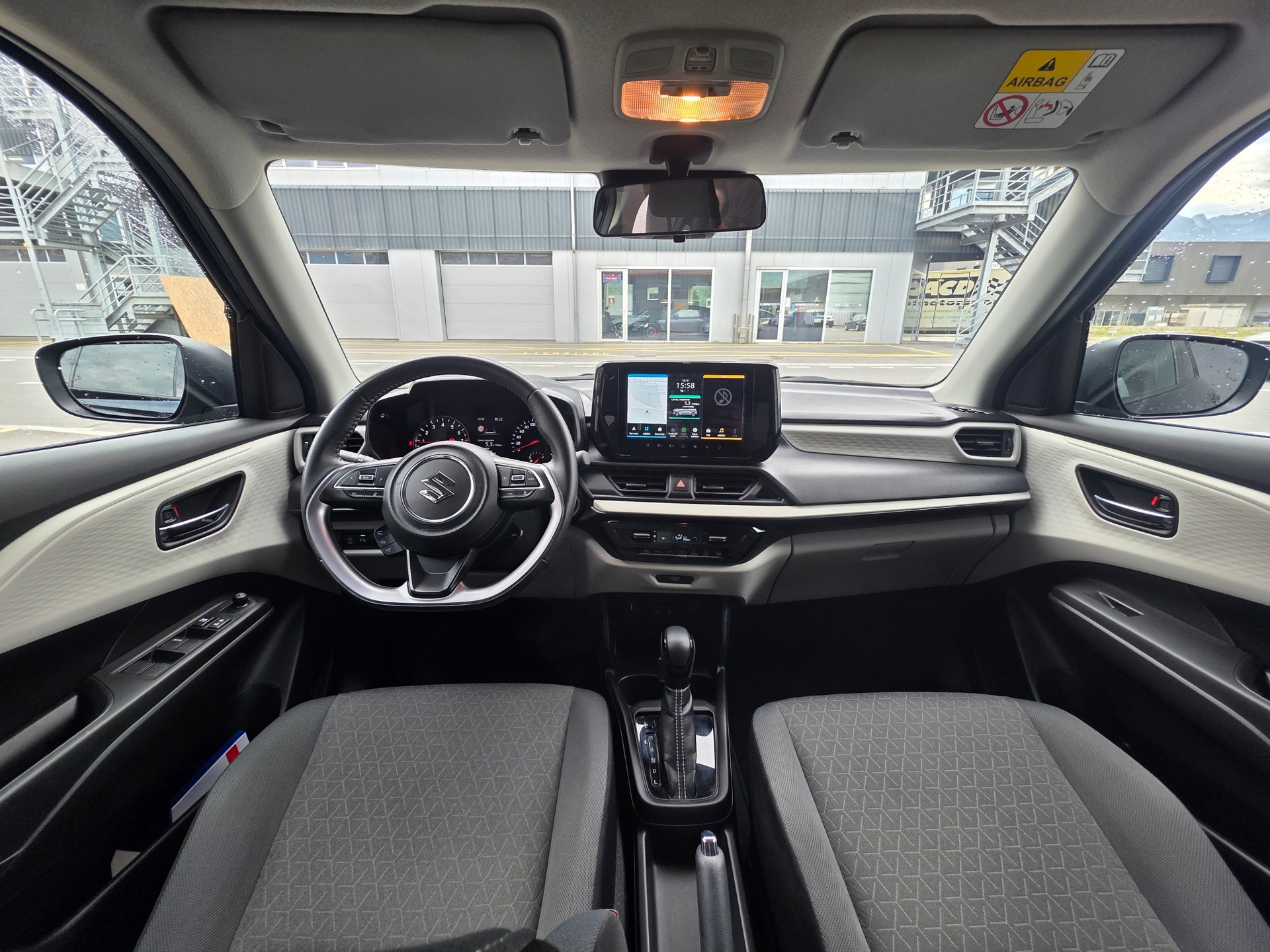 SUZUKI Swift 1.2 1st Edition Top Hybrid CVT-image-8