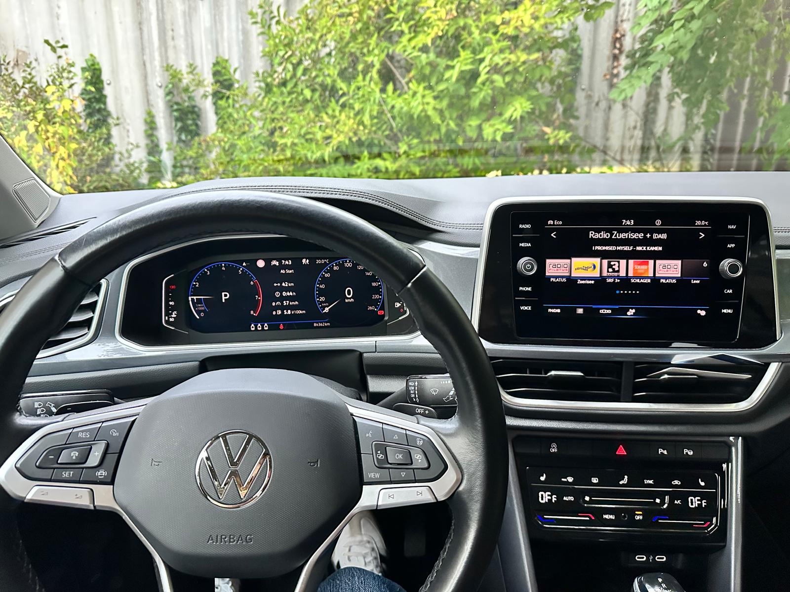 VW 2.0 TSI Style DSG 4motion-image-3