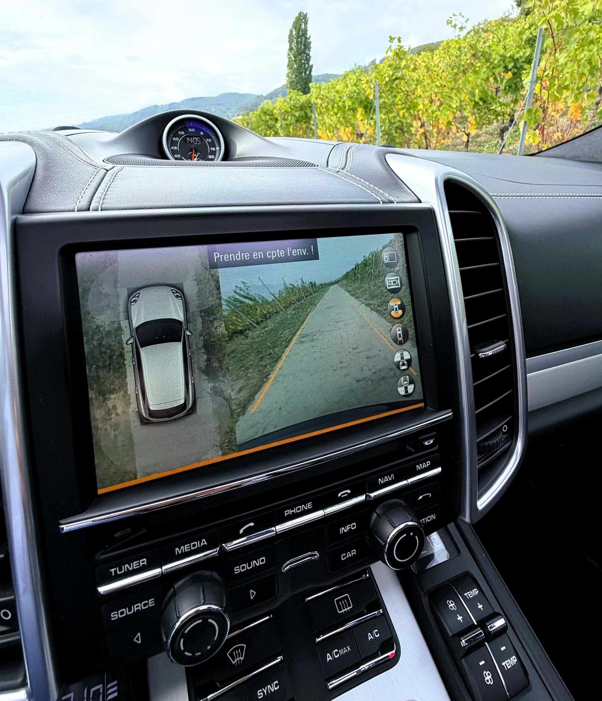 PORSCHE Cayenne GTS-image-21